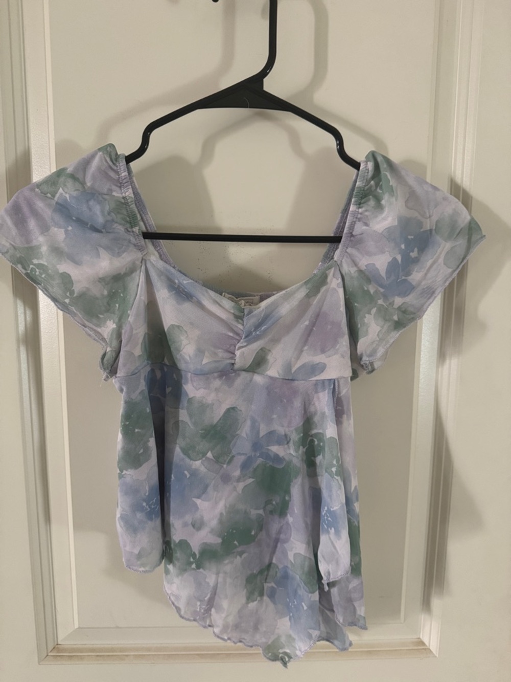 Floral Off-Shoulder Peasant Top in Lavender and Sage
